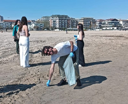 2025 Plasticfree 8